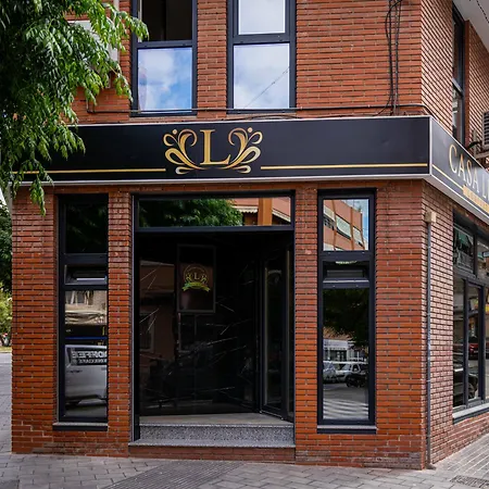 Vandrerhjem Casa Luxore *