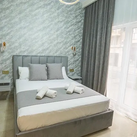 Casa Luxore Hostel *